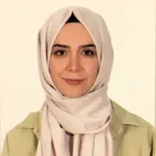 Psk. Dan. | Bilim Uzmanı Tuba Ergün — İstanbul. Portre fotoğrafı.