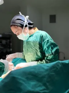 Op. Dr. Ceren Doğanay profilinde yer alan galeri fotoğrafı.