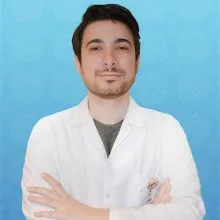 Dr. Öğr. Üyesi Rıdvan Dumlu — Enfeksiyon Hastalıkları, Bahçelievler, İstanbul. Portre fotoğrafı.