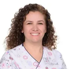 Prof. Dr. Aylin Akbay Oba — Çocuk Diş Hekimliği (Pedodonti), Muğla. Portre fotoğrafı.