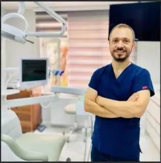 Dr. Dt. Erdem Veli Uzun profilinde yer alan galeri fotoğrafı.