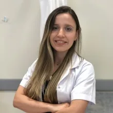 Fzt. Ayşe Gözde Akın — Fizyoterapi Ve Rehabilitasyon, İstanbul. Portre fotoğrafı.