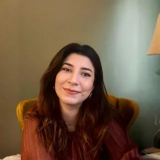 Kl. Psk. Melis Seçilgin — Psikoloji, İstanbul. Portre fotoğrafı.
