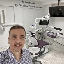 Dr. Dt. Bora Özan — Samsun. Portre fotoğrafı.