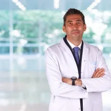 Prof. Dr. Barış Mülayim — Antalya. Portre fotoğrafı.