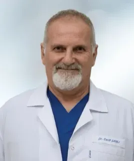 Op. Dr. Cavit Şanlı profilinde yer alan galeri fotoğrafı.