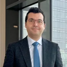 Doç. Dr. Semih Erden — Çocuk ve Ergen Psikiyatrisi, Ankara. Portre fotoğrafı.
