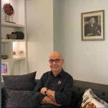 Op. Dr. Selçuk Gürbüz — Kadın Hastalıkları Ve Doğum, Adana. Portre fotoğrafı.