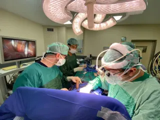 Prof. Dr. Adem İlkay Diken profilinde yer alan galeri fotoğrafı.