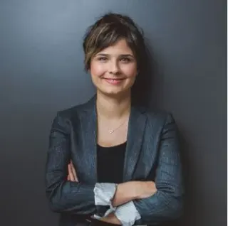 Dr. Dt. Gözde Çobanoğlu profilinde yer alan galeri fotoğrafı.