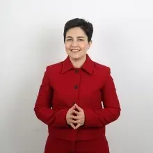 Uzm. Dr. Şule Koçaş — Çocuk ve Ergen Psikiyatrisi, İstanbul. Portre fotoğrafı.