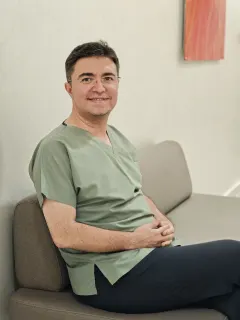 Dr. Muhammed İkbal Bakırcı profilinde yer alan galeri fotoğrafı.