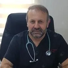 Dr. İlyas Yazıcı — Ümraniye, İstanbul. Portre fotoğrafı.