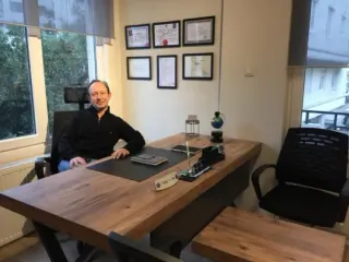 Prof. Dr. Yakup Yıldırım profilinde yer alan galeri fotoğrafı.