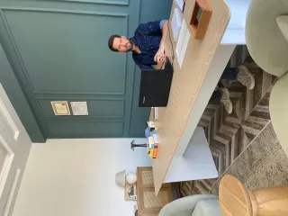 Uzm. Dr. Nedim Özak profilinde yer alan galeri fotoğrafı.