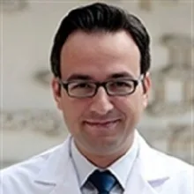 Op. Dr. Murat Bınar — Kulak Burun Boğaz. Portre fotoğrafı.