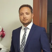 Doç. Dr. Erdem Değirmenci — Ortopedi Ve Travmatoloji, İstanbul. Portre fotoğrafı.