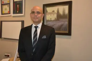 Op. Dr. Babek Tabandeh profilinde yer alan galeri fotoğrafı.