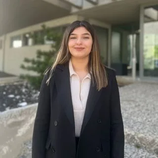 Kl. Psk. Cansu Erdoğan. Portre fotoğrafı.