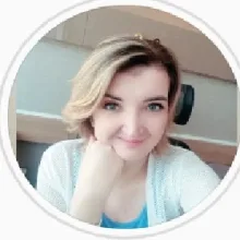 Uzm. Dr. Merve Setenay İris — Psikiyatri, Üsküdar, İstanbul. Portre fotoğrafı.