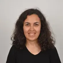 Psk. Fatma Çapar — Psikoloji, Antalya. Portre fotoğrafı.