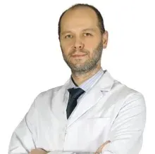 Prof. Dr. Hüseyin Kazim Bektaşoğlu — Genel Cerrahi, Üsküdar, İstanbul. Portre fotoğrafı.