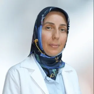 Uzm. Dr. Gülgüle Ersoy — Anesteziyoloji Ve Reanimasyon, Sultanbeyli, İstanbul. Portre fotoğrafı.