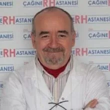Dr. Mustafa Başar Anıl — Akupunktur, Kadıköy, İstanbul. Portre fotoğrafı.