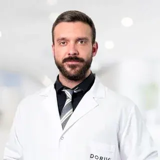 Op. Dr. Jason Ömer Holtzclaw — Beyin Ve Sinir Cerrahisi, Bursa. Portre fotoğrafı.