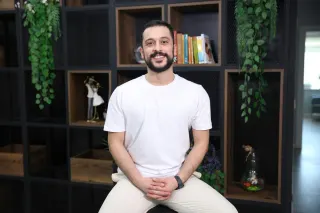 Psk. Berat Hazar profilinde yer alan galeri fotoğrafı.