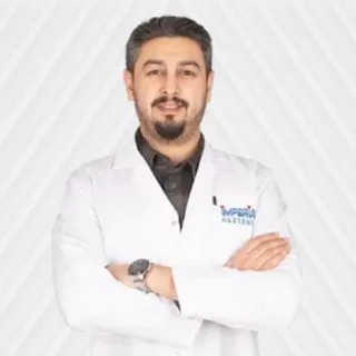 Uzm. Dr. Doğukan Atabay — Trabzon. Portre fotoğrafı.