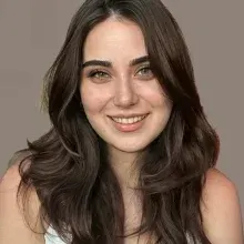 Erg. Dilara Ergenekon — Ergoterapi, İstanbul. Portre fotoğrafı.