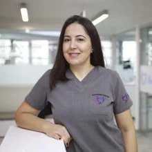 Uzm. Dr. Sinem Yeşil Işık — Beylikdüzü, İstanbul. Portre fotoğrafı.