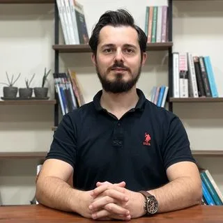 Psk. Faruk Cansız — Psikoloji, Zonguldak. Portre fotoğrafı.