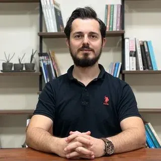 Psk. Faruk Cansız — Psikoloji, Zonguldak. Portre fotoğrafı.