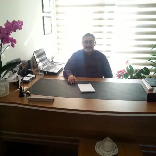 Uzm. Dr. Cem Yalçın profilinde yer alan galeri fotoğrafı.