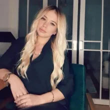 Kl. Psk. Hazal Polat — Psikoloji, İstanbul. Portre fotoğrafı.