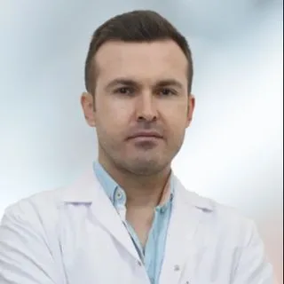 Op. Dr. Emrah Uğurlu — Kulak Burun Boğaz, Pendik, İstanbul. Portre fotoğrafı.