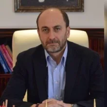 Prof. Dr. Arbay Özden Çiftçi — Ankara. Portre fotoğrafı.