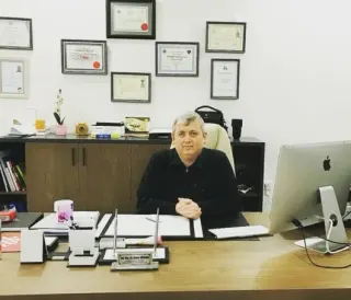 Op. Dr. Bülent Güvendi profilinde yer alan galeri fotoğrafı.