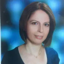 Op. Dr. Nuray Atacan — Kadın Hastalıkları Ve Doğum, Ankara. Portre fotoğrafı.