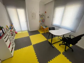 Dkt. Nilgün Gaye Kale profilinde yer alan galeri fotoğrafı.