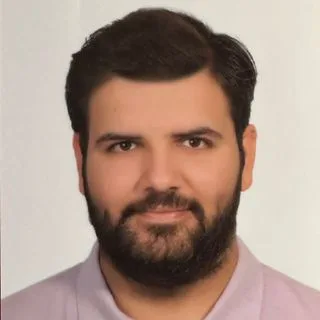 Psk. Mert Çekiç — Psikoloji. Portre fotoğrafı.