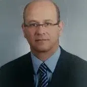 Doç. Dr. Özer Kandemir — Kalp Ve Damar Cerrahisi, Çankaya, Ankara. Portre fotoğrafı.