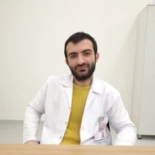 Fzt. Alper Dirlik — Fizyoterapi Ve Rehabilitasyon, Mustafakemalpaşa, Bursa. Portre fotoğrafı.