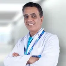Prof. Dr. Emir Kübilay Şenen — Kardiyoloji, Muratpaşa, Antalya. Portre fotoğrafı.