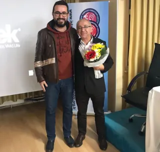 Dr. Fahri Davulcu profilinde yer alan galeri fotoğrafı.