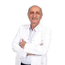 Uzm. Dr. Nazım Denizli — Nefroloji, Ataşehir, İstanbul. Portre fotoğrafı.