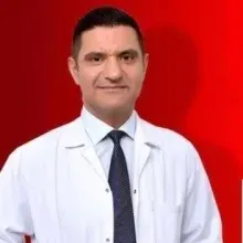 Op. Dr. Okan Okay — Göz Hastalıkları, Hatay. Portre fotoğrafı.