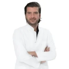 Op. Dr. Murat Alpay — Kadın Hastalıkları Ve Doğum, Antalya. Portre fotoğrafı.